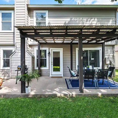 Pflugerville Azure Door Retreat